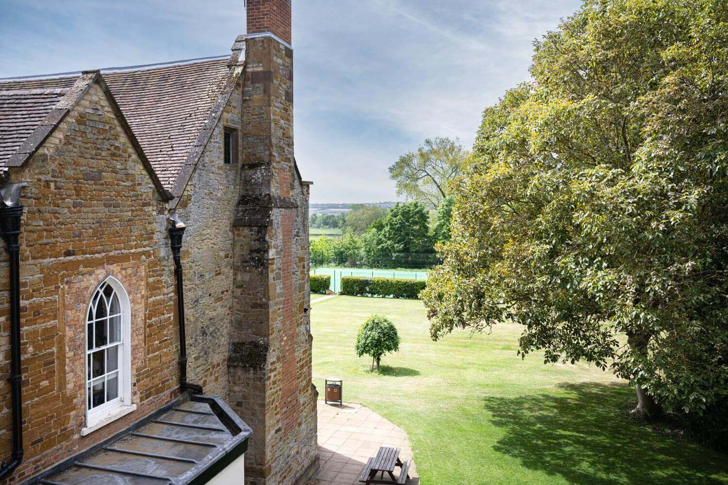 Private School In Northamptonshire Quinton House School